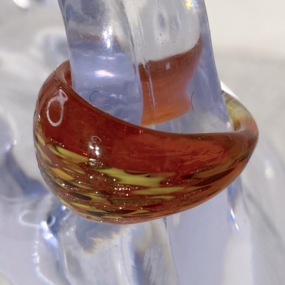 Vintage Art Glass Handmade Red Yellow Black Band Ring - Picture 3 of 12